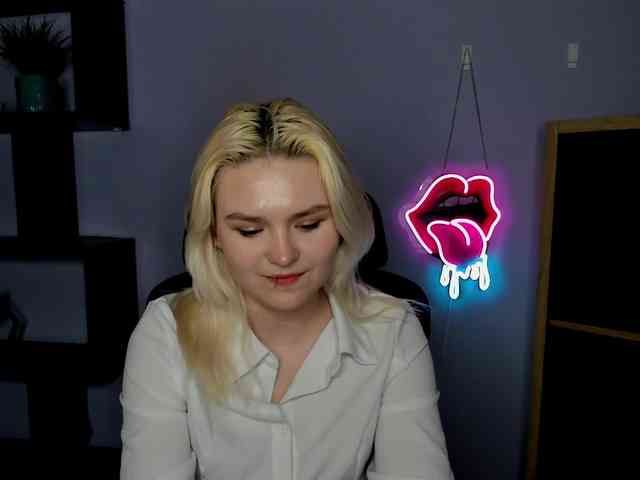 SweetLilyxo SweetLilyxo