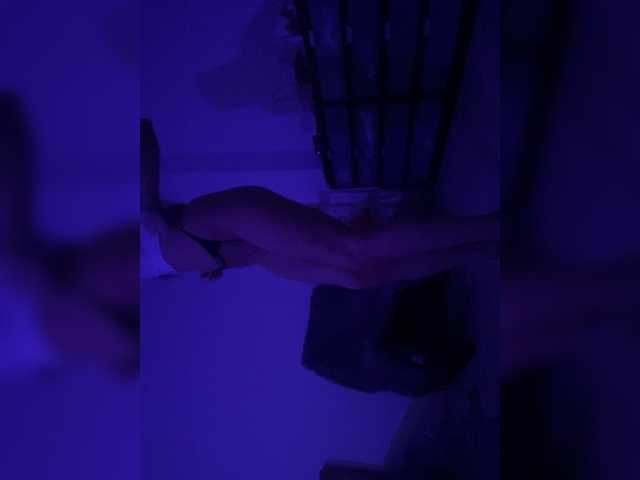 SeksiiiDi's BongaCams show and profile