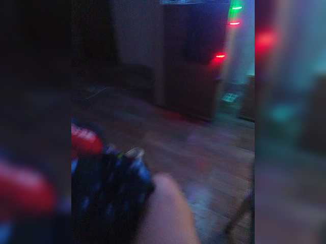 Karen9777 – webcam model profile photo