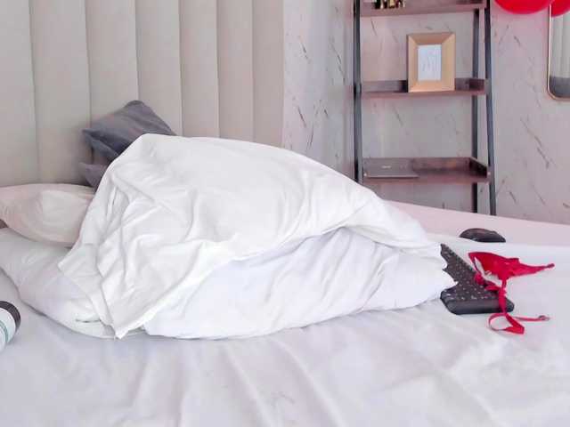 ViolettaRouse's BongaCams show and profile