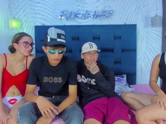  YoungsWild chat room