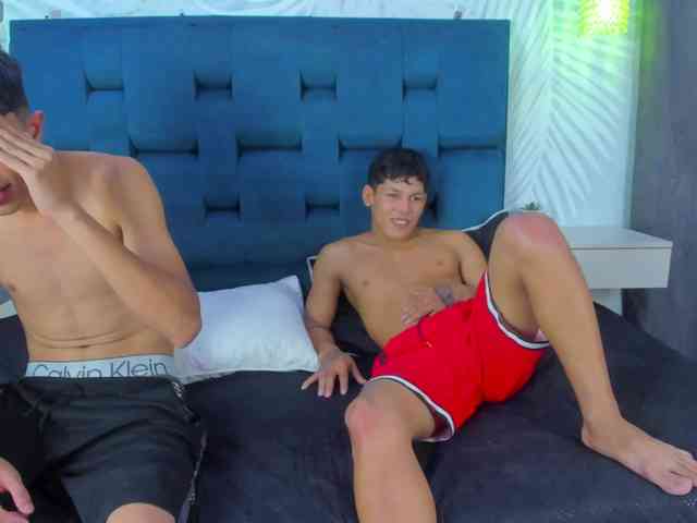 YoungsWild webcam