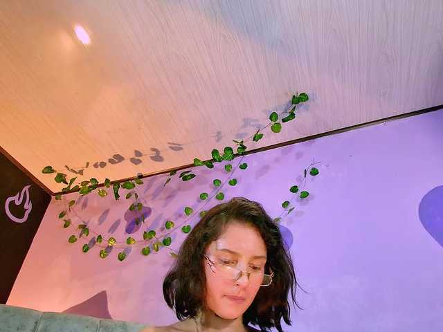 Luana-Soul's BongaCams show and profile