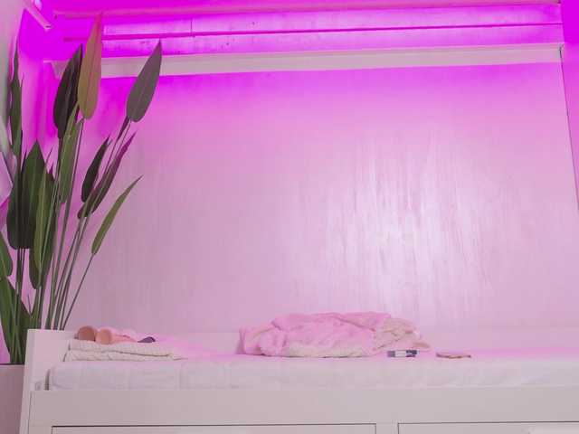 kaseyquinn's BongaCams show and profile