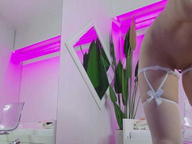 kaseyquinn's BongaCams show and profile