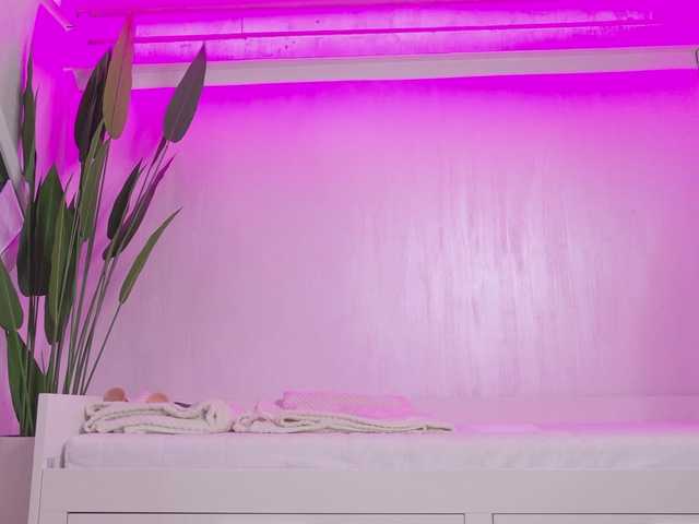 kaseyquinn's BongaCams show and profile