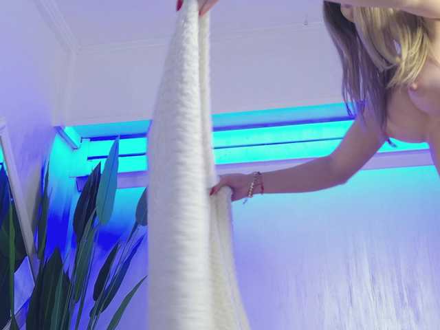 kaseyquinn's BongaCams show and profile