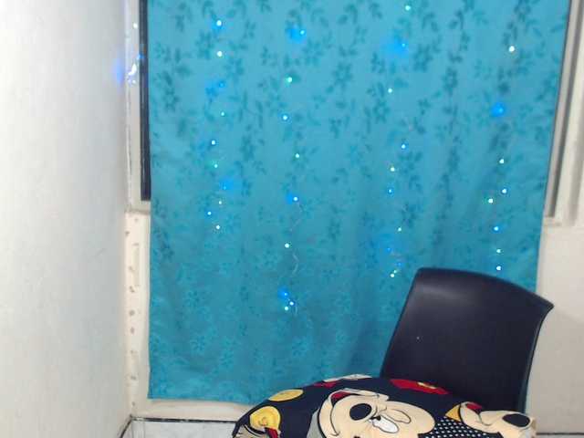 Sabrina08's BongaCams show and profile