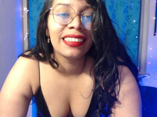 Sabrina08's BongaCams show and profile