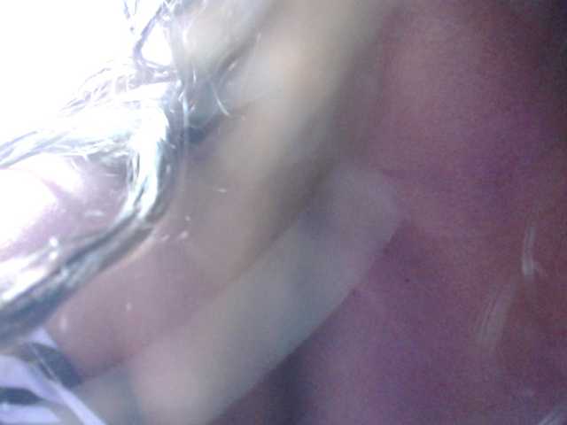 Sabrina08's BongaCams show and profile