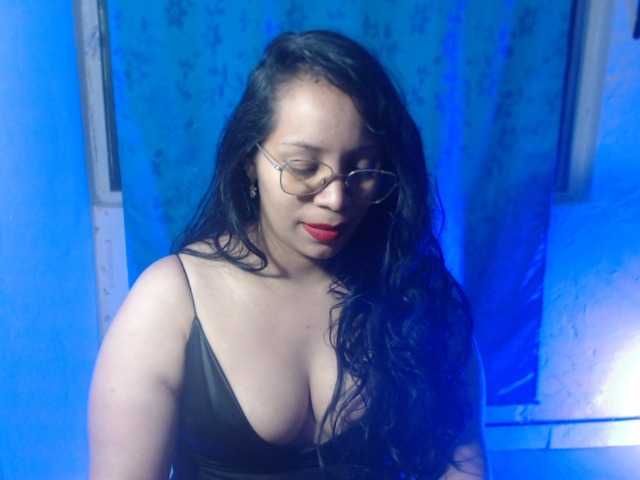 Sabrina08's BongaCams show and profile