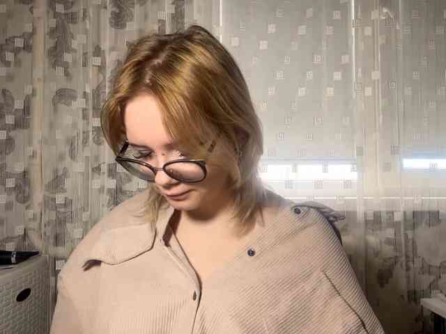 LaelVeller LaelVeller