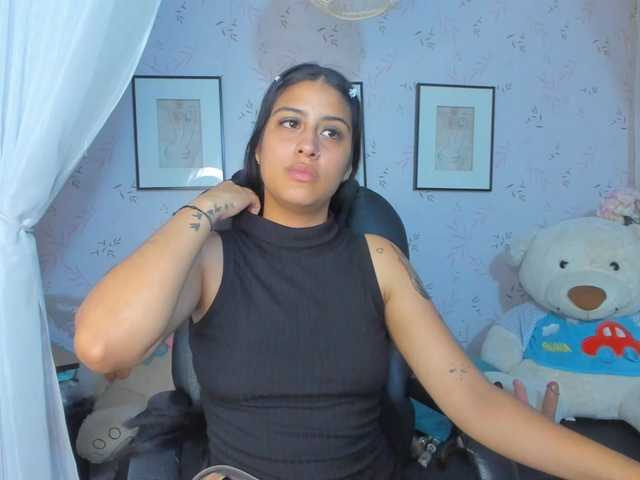 abriil2 webcam bongacams model stream image