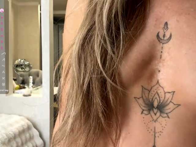 NicolleReisman — SQUIRT MULTIPLE TIMES ON CAMERA 1500tk