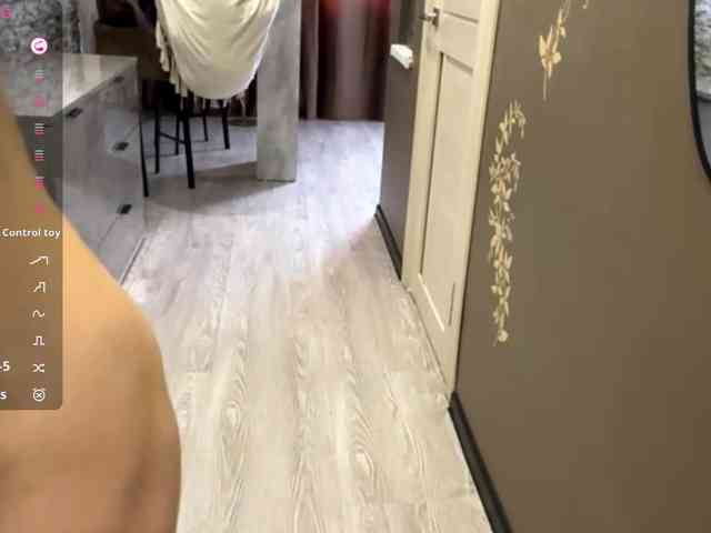 NicolleReisman webcam