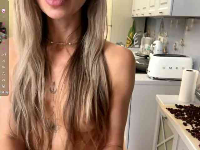 NicolleReisman webcam