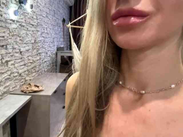 NicolleReisman webcam