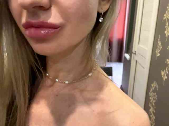 NicolleReisman webcam