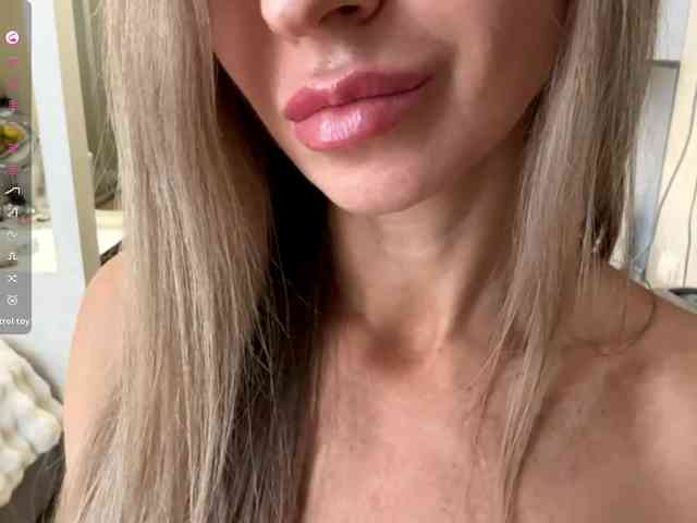 NicolleReisman webcam