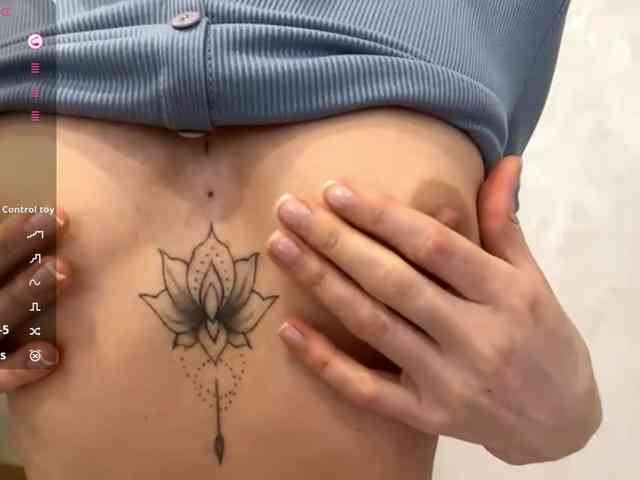 NicolleReisman webcam