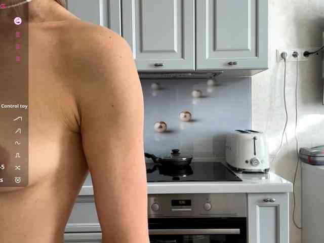 NicolleReisman webcam