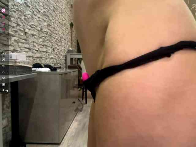 NicolleReisman webcam