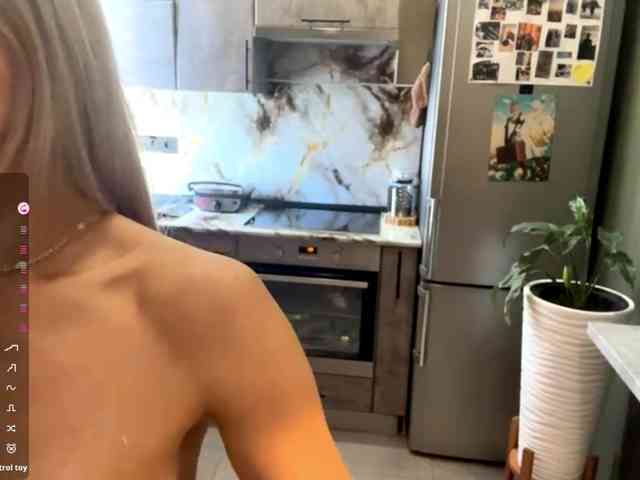 NicolleReisman webcam