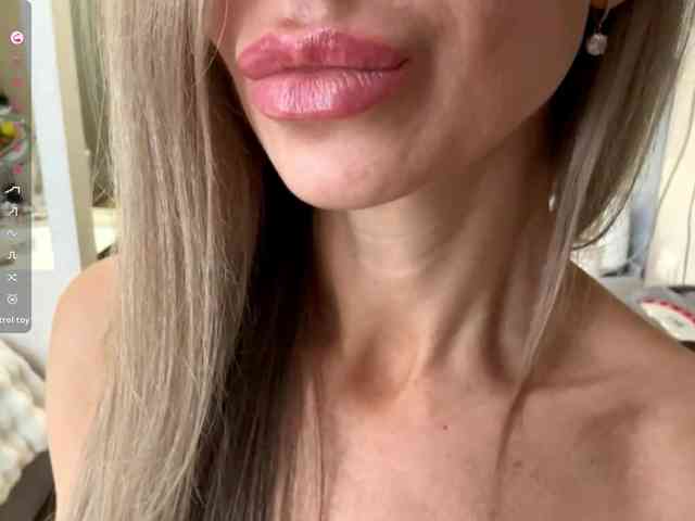 NicolleReisman webcam