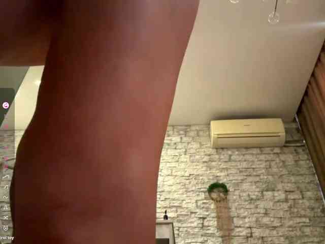 NicolleReisman webcam