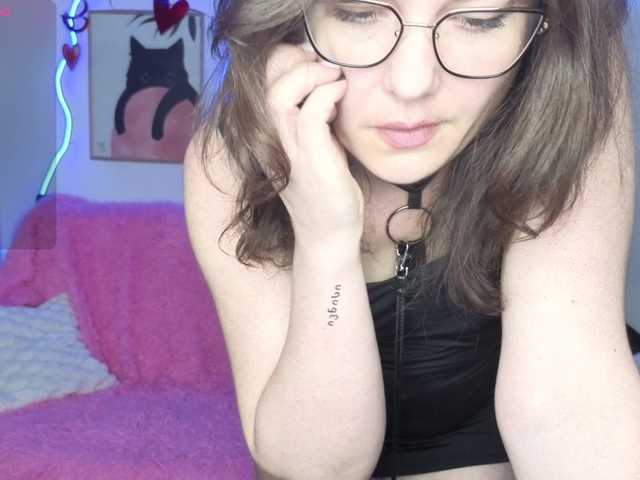 Live with Annikas on FliCam