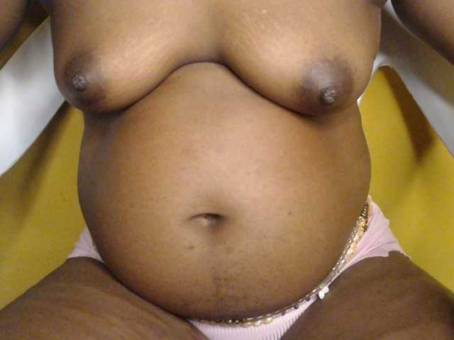 Sexylip's BongaCams show and profile