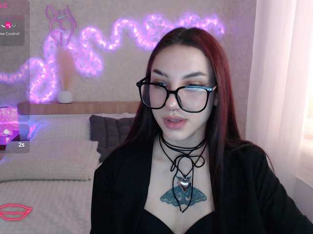 TianaHot777's BongaCams show and profile