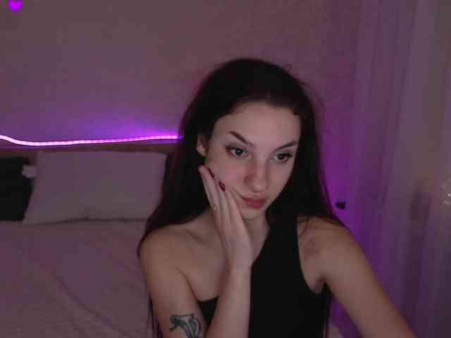 TianaHot777 webcam