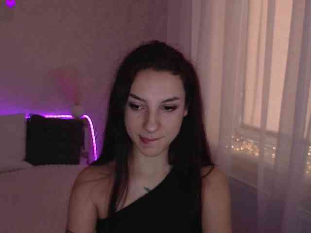 TianaHot777 webcam