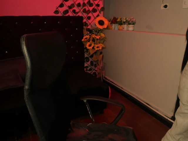 KeylaCutte's BongaCams show and profile