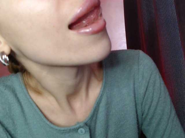 NoraSweet —  fav vib 25 50 88 181 try get me naked and squirt