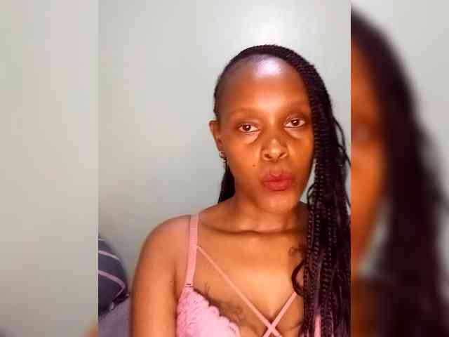 ivytheegoddess webcam