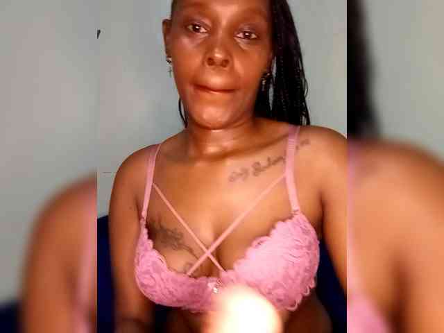 ivytheegoddess webcam