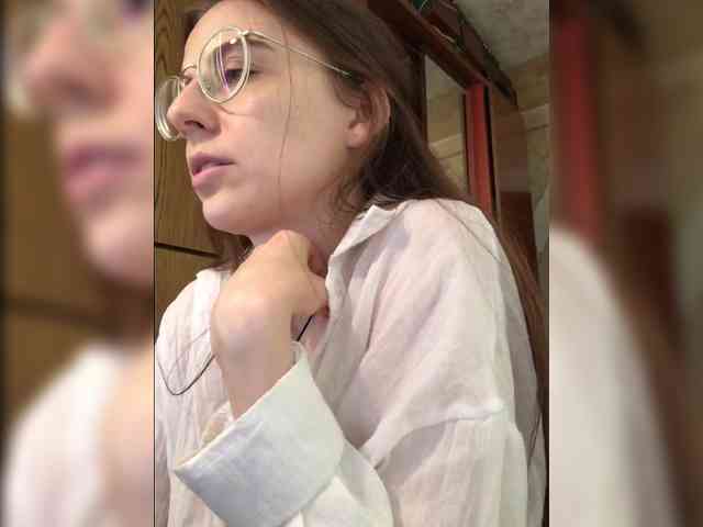 TeaseWithTaste webcam