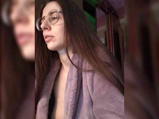 TeaseWithTaste webcam