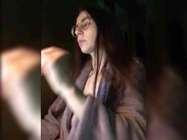 TeaseWithTaste webcam