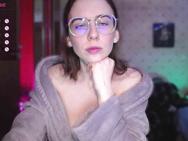 TeaseWithTaste webcam