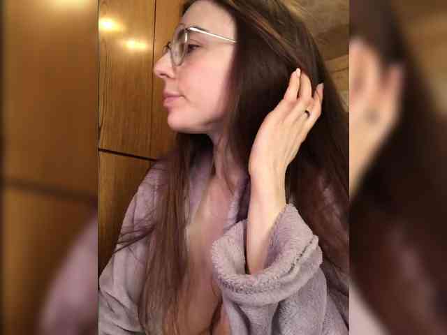 TeaseWithTaste webcam