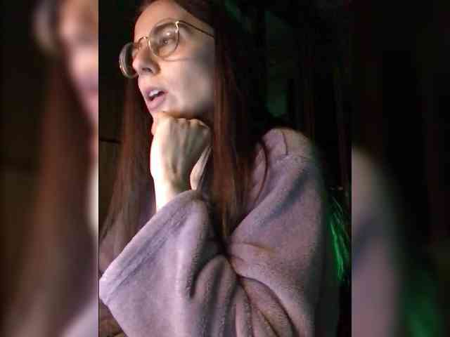 TeaseWithTaste webcam