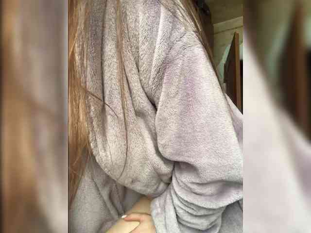 TeaseWithTaste webcam