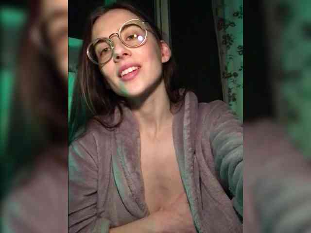 TeaseWithTaste webcam