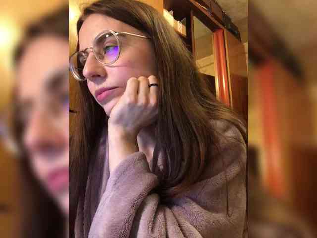 TeaseWithTaste webcam