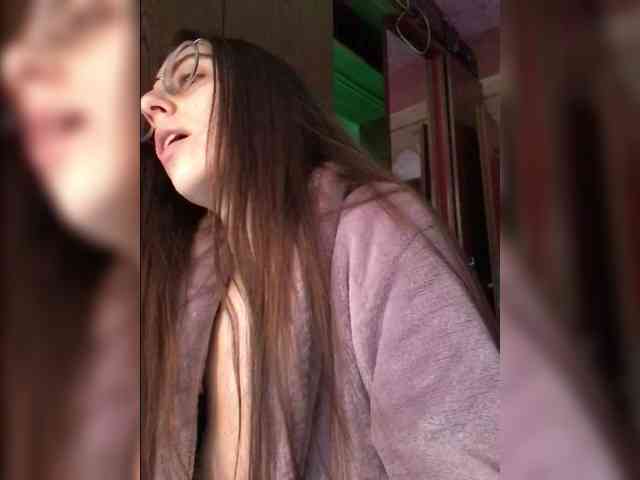 TeaseWithTaste webcam