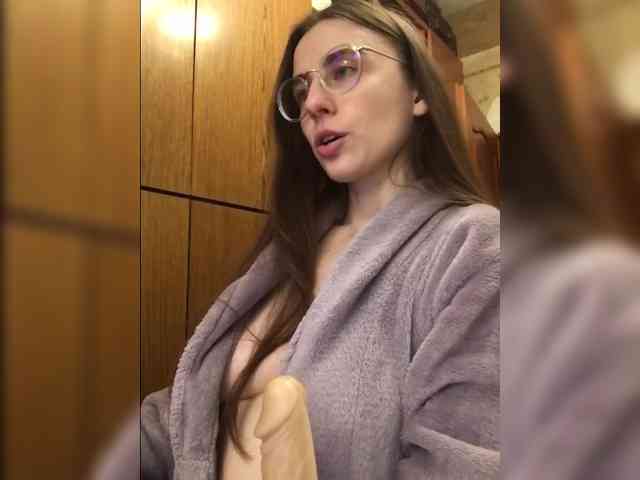 TeaseWithTaste webcam