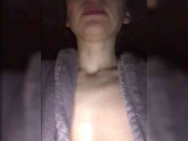 TeaseWithTaste webcam